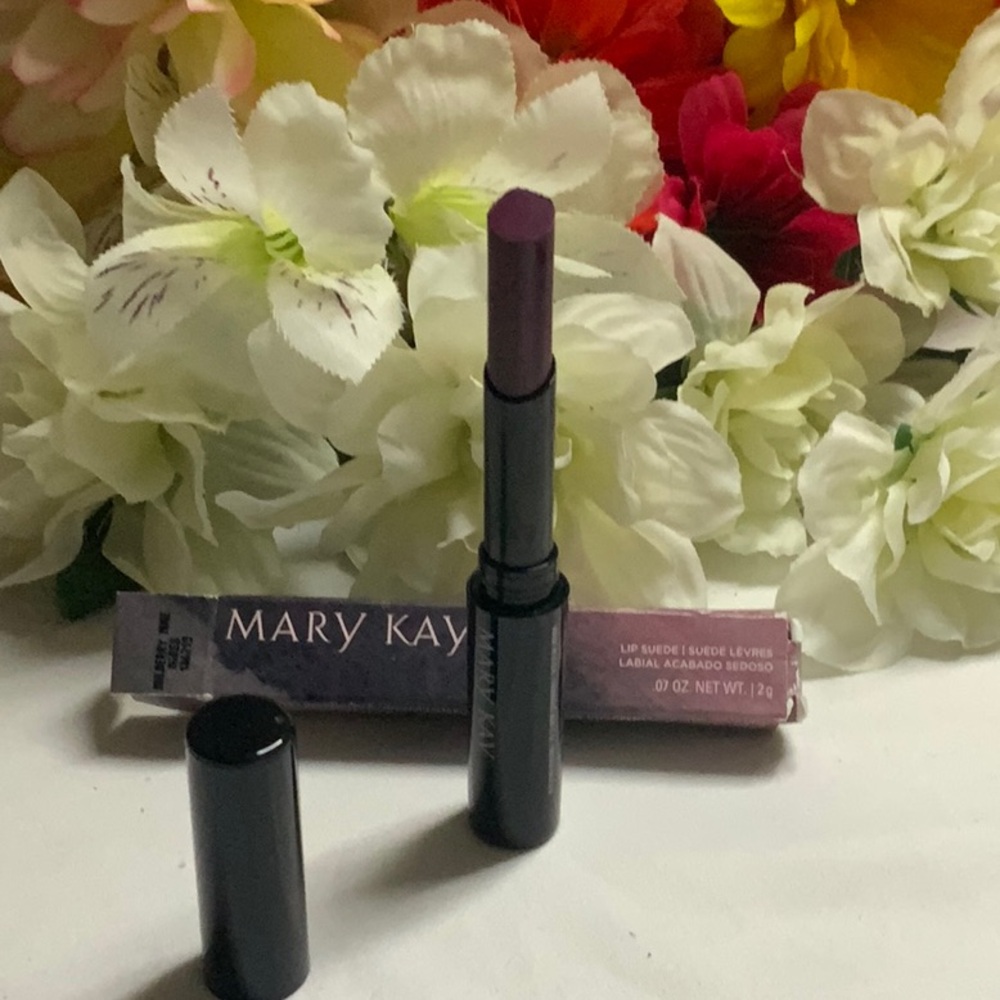 Mary Kay Mulberry Muse Lipstick